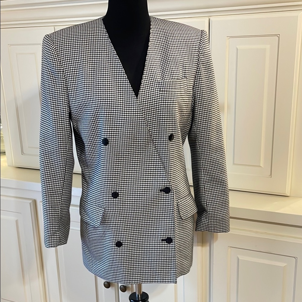 Black and White Double-Breasted Blazer with Tailored Fit